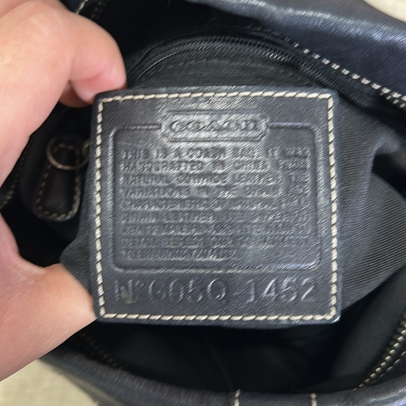 Coach Hobo 1452 Convertible Black Leather Cross Body Bag - Picture 14 of 14